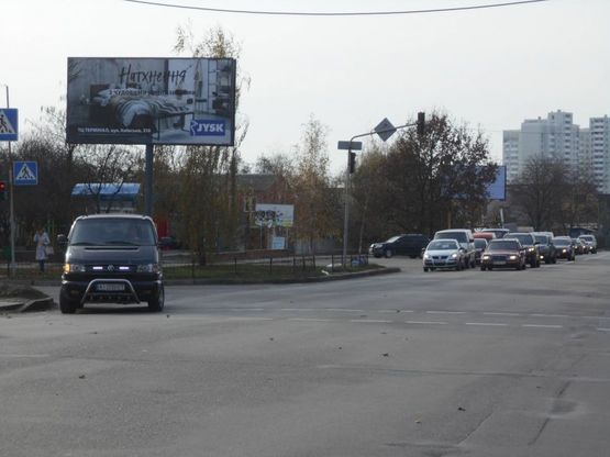 Фото рекламной плоскости по адресу м. Бровари, вул. Ярослава Мудрого, 88