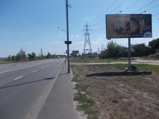 Фото рекламной плоскости по адресу Набережная,22 в Киев