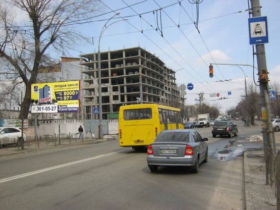 Фото рекламной плоскости по адресу Воздухофлотский пр-т, 70, (светофор)