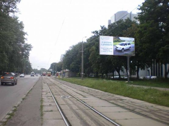 Фото рекламної площини за адресою Дегтяревская ул., 62 (напр. к пр-кту Победы)