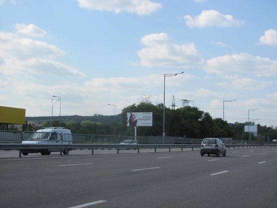 Фото рекламної площини за адресою Столичное шоссе (напротив СТО Мерседес, ТРЦ "Домосфера", АЗС "WOG", вьезд в город)