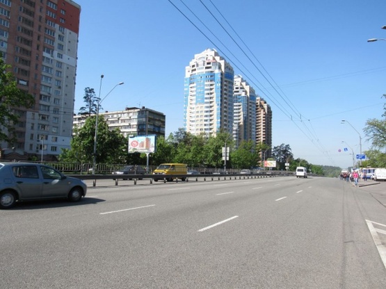 Фото рекламної площини за адресою Победы просп./ съезд на Кольцевую дорогу (Киевский международный Ин-т, выезд из города)