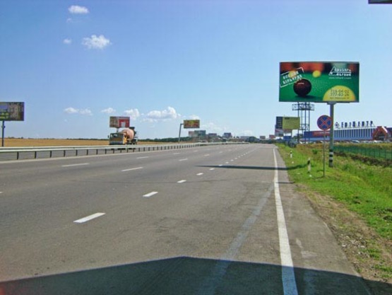 Фото рекламной плоскости по адресу Овидиопольская дорога - промрынок "7км",  к "Эпицентру", в город