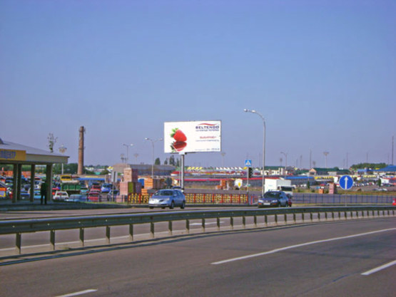 Фото рекламной плоскости по адресу Овидиопольская дорога  - "Эпицентр", от "МЕТРО", к "7 км" из города,