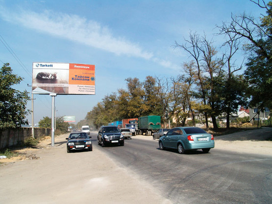 Фото рекламной плоскости по адресу Жукова Маршала пр-т - Оптовый стройрынок, из Совиньона в центр, к "МЕТРО", "Эпицентру"