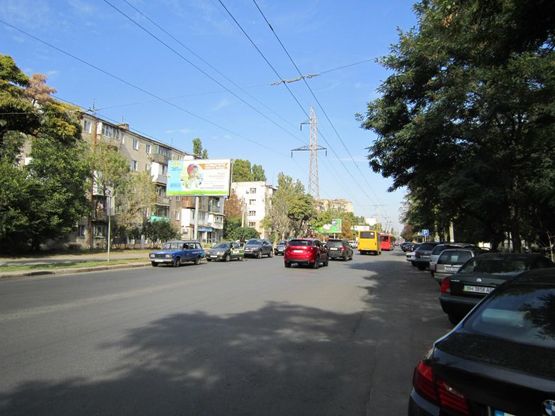 Фото рекламной плоскости по адресу ул. Космонавтов, 20