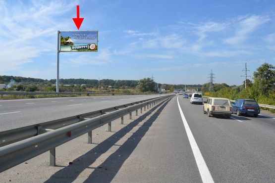 Фото рекламної площини за адресою Эстакада1-пос.Песочин-выезд из города в ст.трассы Киев-Харьков-Довжанский