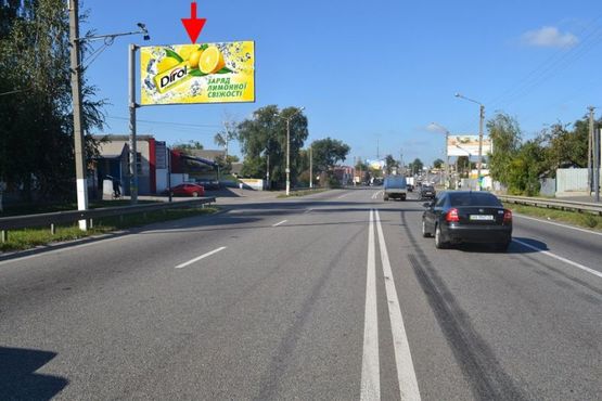 Фото рекламной плоскости по адресу Полтавский шлях-пос.Песочин -ул. Клубная,из центра