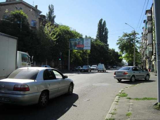 Фото рекламной плоскости по адресу ул. Мясоедовская - ул. Комитетская