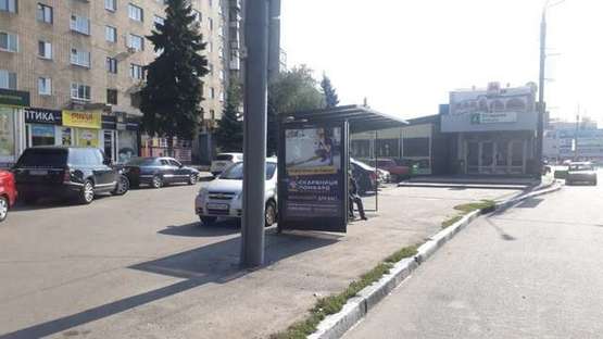 Фото рекламної площини за адресою Науки просп. (Леніна просп.), 64 (зупинка)