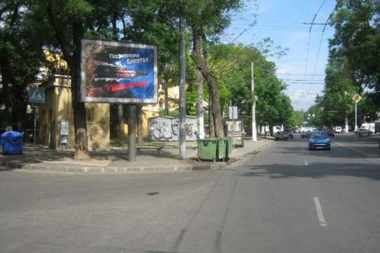 Фото рекламної площини за адресою Успенська вул. - Дьогтярна вул. (№1)