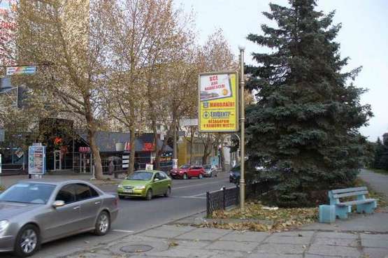 Фото рекламной плоскости по адресу Леніна просп. - Декабристів (Центральний р-н) вул., (№2)