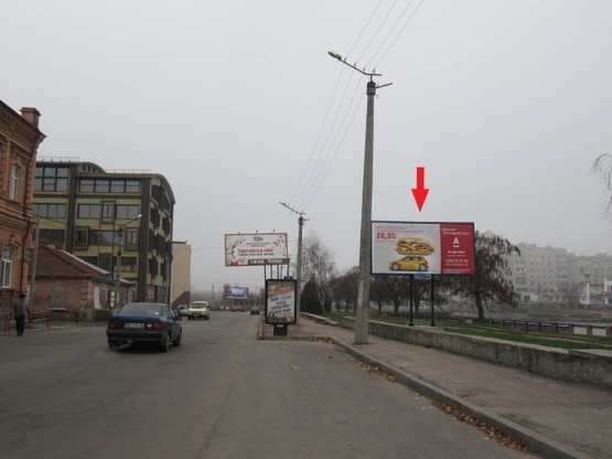 Фото рекламной плоскости по адресу Василевский пер.,14/2 - Пушкина пер., (Государственная налоговая служба, маркет "Сильпо", Апелляционный суд, ОщадБанк), направл. ул. Островского