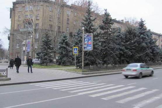 Фото рекламної площини за адресою Леніна просп. - Лягіна вул., (№2)