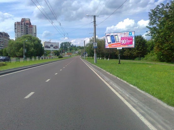 Фото рекламной плоскости по адресу Черновола просп, 99, (парк 700-лет Львова, маркет "Арсен", ПравексБанк, ПриватБанк, магазин строй.материалов), в направл. ул. Варшавской