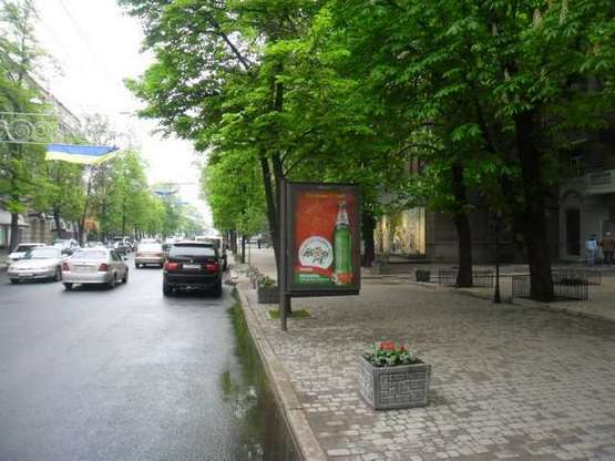 Фото рекламної площини за адресою Сумська вул., 116