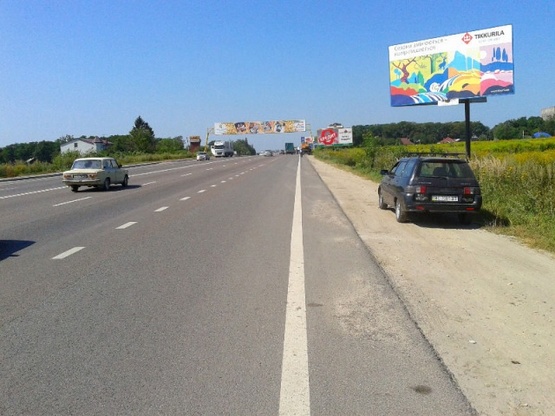 Фото рекламной плоскости по адресу Кольцевая дорога, (500м в направл. "Эпицентра", ТЦ "МЕТРО", отель "Явір", АЗС "УкрНАФТА"), в сторону ул. Городоцкой