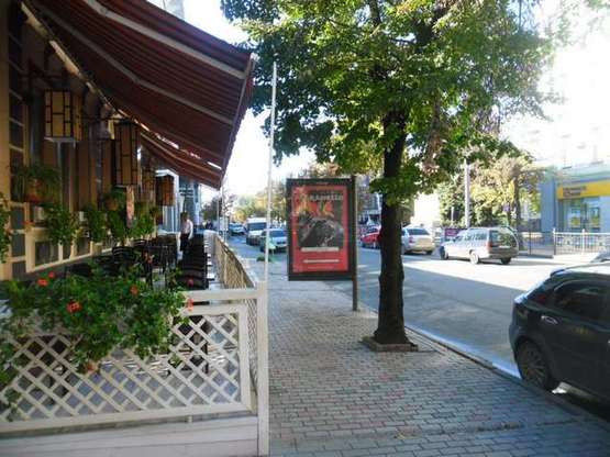 Фото рекламной плоскости по адресу Сумська вул., 104