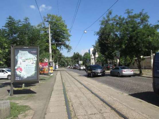 Фото рекламної площини за адресою Французський бульв., 16