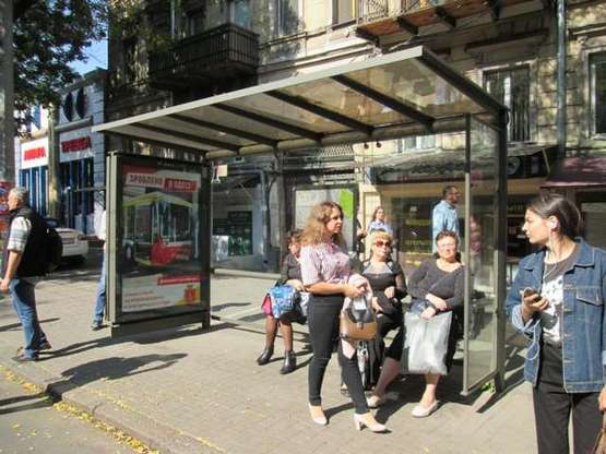 Фото рекламной плоскости по адресу Велика Арнаутська вул., 34 - Пушкінська вул.