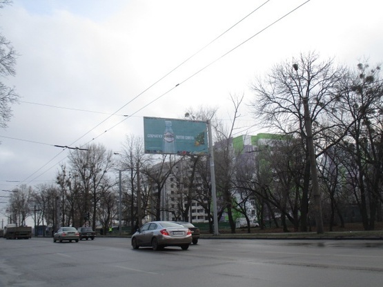 Фото рекламной плоскости по адресу Московский просп., - 12 Апреля ул., (АЗС "УкрНАФТА", 500м к ст. м.Пролетарская, Депо), в направл. Окружной дороги
