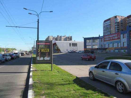 Фото рекламной плоскости по адресу Гагаріна просп., 167 (№1)