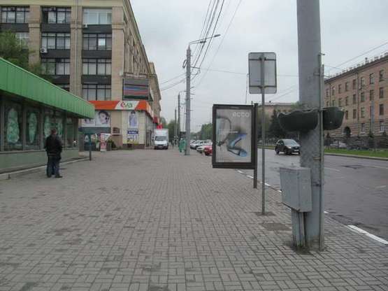 Фото рекламной плоскости по адресу Науки просп. (Леніна просп.), 9 (№1)