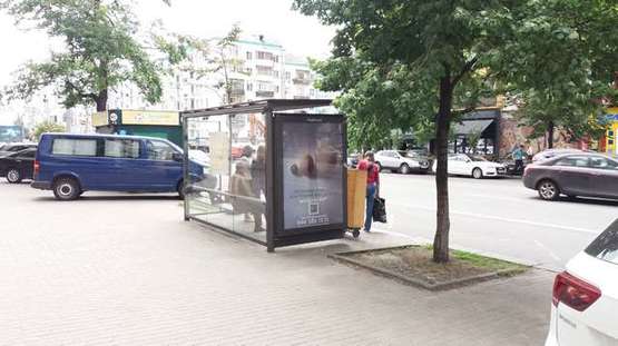 Фото рекламної площини за адресою Велика Васильківська вул., 101 - Коновальця Євгена вул. (Щорса вул.), (зупинка громад. транспорту)
