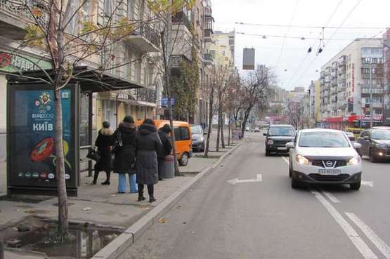 Фото рекламной плоскости по адресу Саксаганського вул., 20-22 - Велика Васильківська вул., ресторан "McDonald’s"