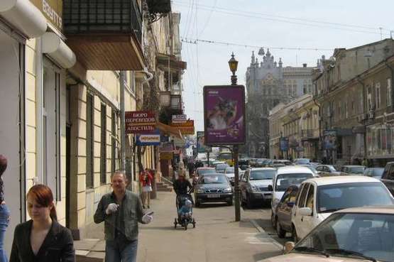 Фото рекламной плоскости по адресу Ланжеронівська вул., 28 ( направление в бік Театра)