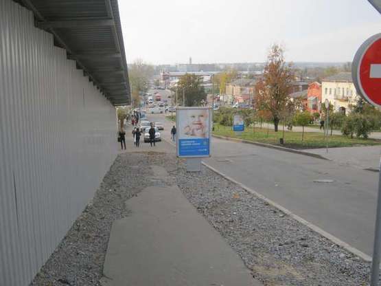 Фото рекламной плоскости по адресу Бурсацький узвіз - Університетська вул.