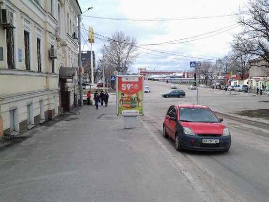 Фото рекламної площини за адресою Бурсацький узвіз, 9