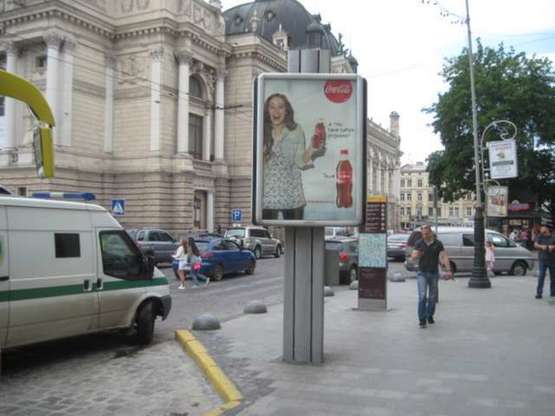 Фото рекламной плоскости по адресу Свободи просп., 24