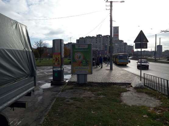 Фото рекламной плоскости по адресу Червоної Калини просп., 81