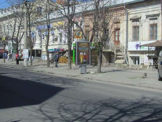 Фото рекламной плоскости по адресу Велика Морська вул., 76 - Московська вул., 16