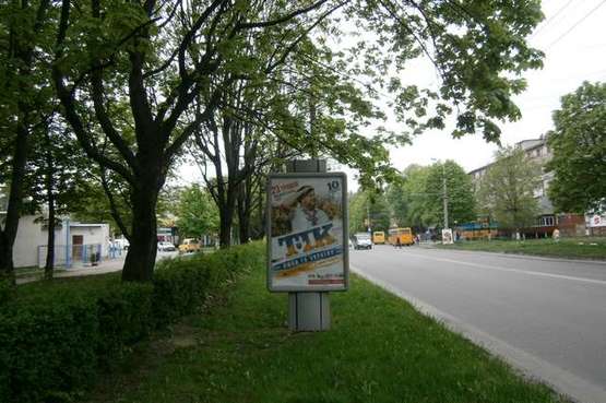 Фото рекламной плоскости по адресу Злуки просп., 4