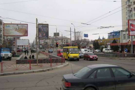 Фото рекламной плоскости по адресу Кам`янецька вул. (Кам'янецька вул.) - Подільська вул.