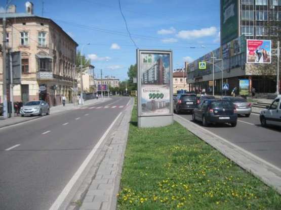 Фото рекламной плоскости по адресу Вячеслава Чорновола просп., 25