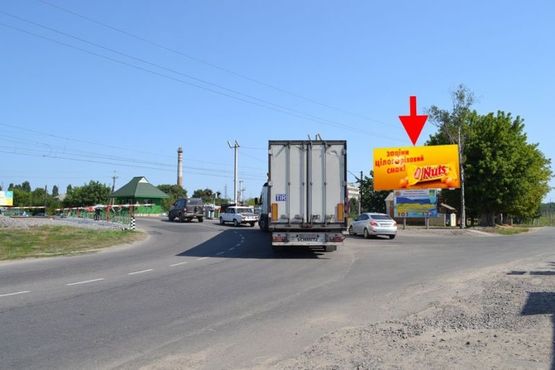 Фото рекламной плоскости по адресу Дергачи-ул. Петровского-переезд  в ст. Харькова