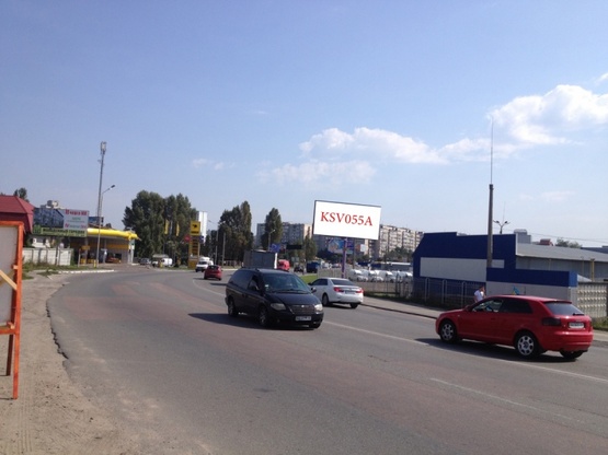 Фото рекламної площини за адресою Софиевская Борщаговка,  ул.Киевская, возле автосалона “АвтоЗАЗ” (автомобильная дорога Т-10-12 Киев-Боярка)