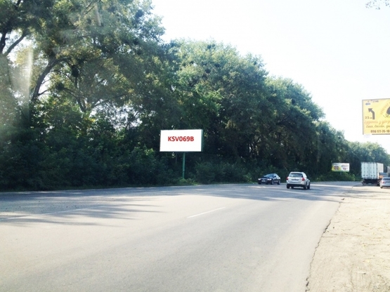 Фото рекламной плоскости по адресу Вишневе, Автодорога О101304 Киевское Полукольцо-Крюковщина-Боярка, перед выездом на Жилянский мост