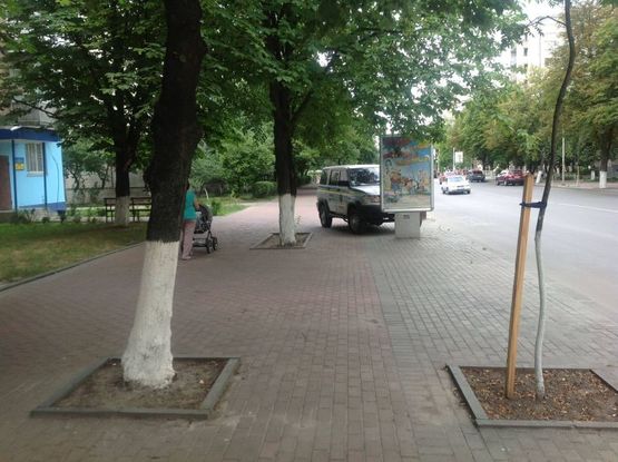 Фото рекламної площини за адресою вул.Жовтнева 8