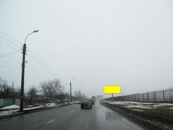 Фото рекламной плоскости по адресу м. Умань, вул. Інтернаціональна, навпроти будинку 81