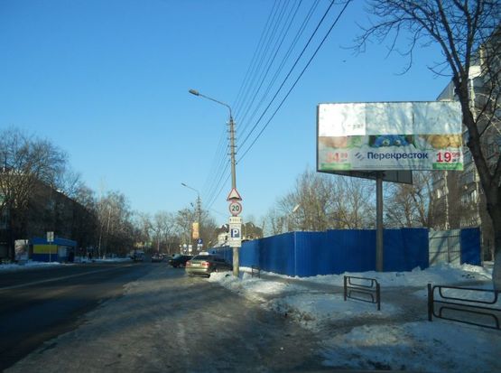 Фото рекламной плоскости по адресу м. Бровари, вул. Короленка, 68