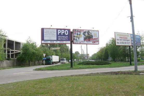 Фото рекламной плоскости по адресу Калинівська вул. - Хотинська вул. (ліва, до ринку)