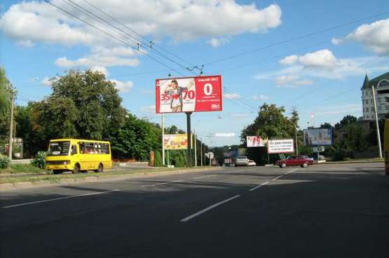 Фото рекламной плоскости по адресу Небесної Сотні вул. - Конституції вул.