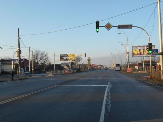 Фото рекламной плоскости по адресу м. Бровари, вул. Київська, 88