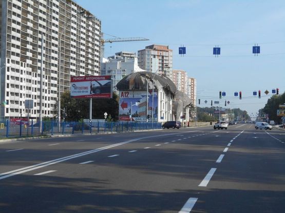 Фото рекламной плоскости по адресу м. Бровари, вул. Київська, навпроти будинку 316