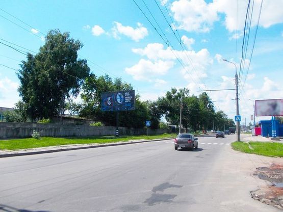 Фото рекламной плоскости по адресу Белопольское шоссе ул. , 13 -  автосалон Фольксваген