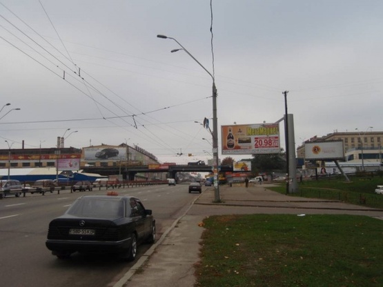 Фото рекламной плоскости по адресу Победы проспект,  (М) "Шулявская"